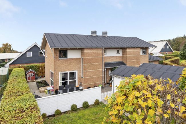 Knasten 76A, 9260 Gistrup